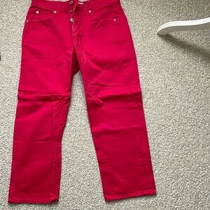 The Gap fuchsia cotton capri pants